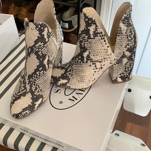 Steven Madden Rockstar snakeskin booties